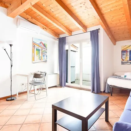 דירה Cosy Corso Lodi & Porta Romana M3 *